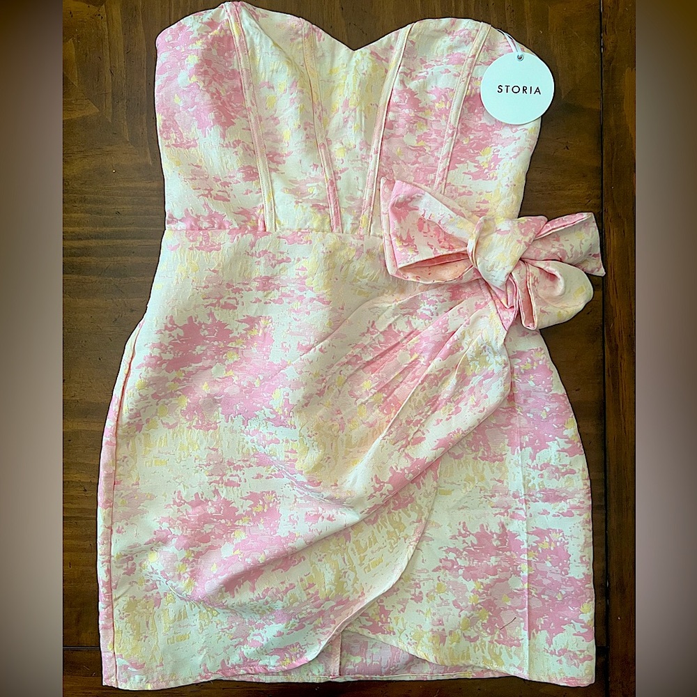 Red Dress- Doesn’t Get Any Better Pink Multi Dress. Size Medium. New With Tags.